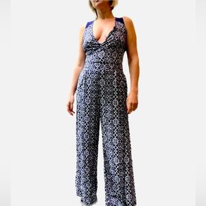 Anthropologie jumpsuit size 6
